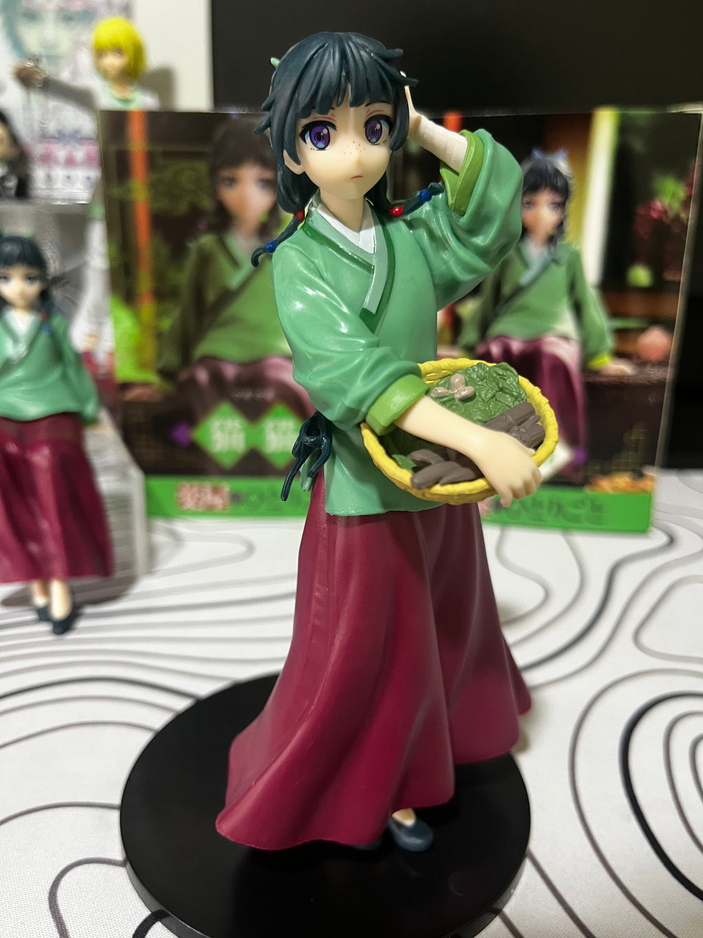 Maomao figure