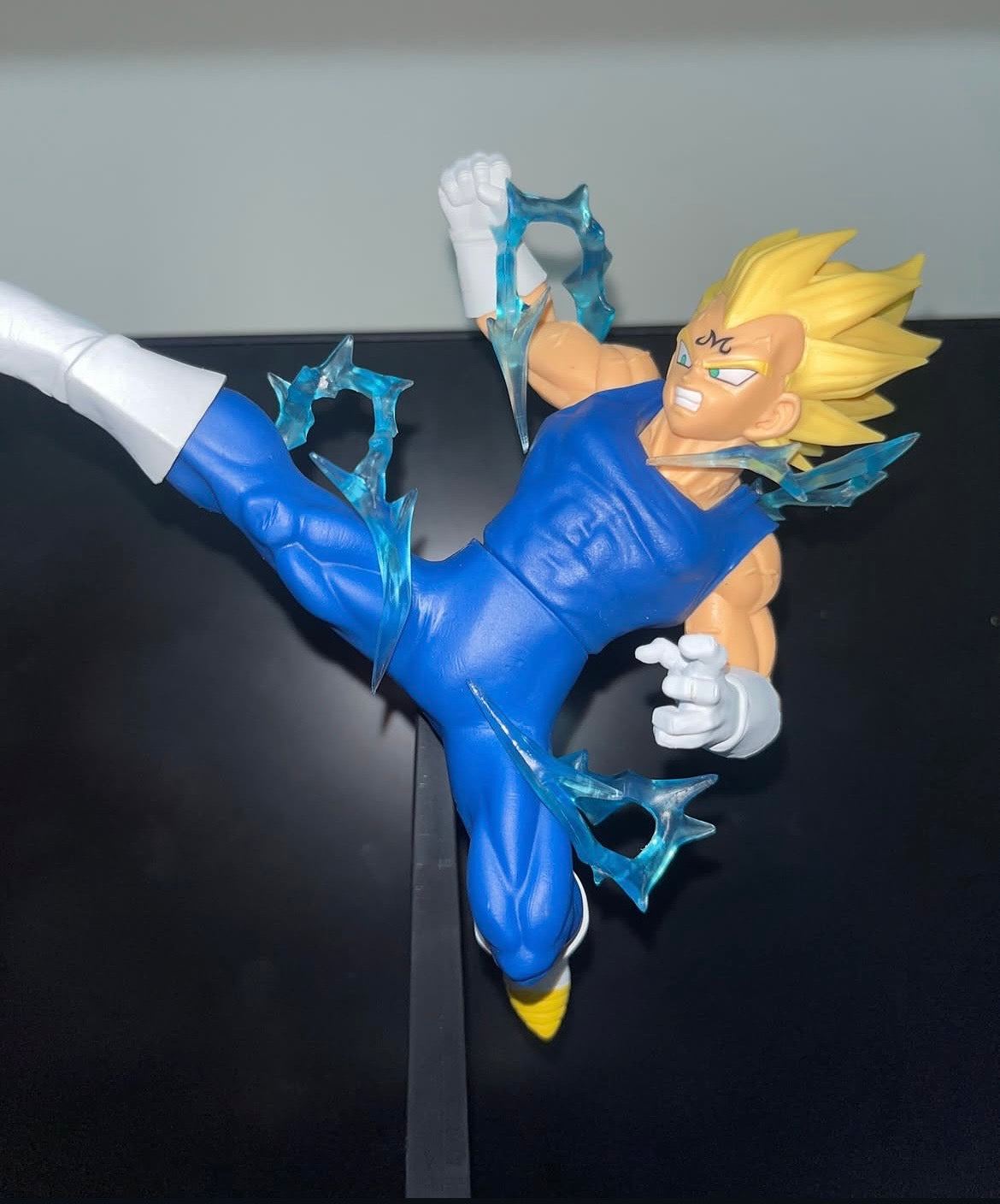 Goku SSJ2 vs Majin Vegeta – Match Makers by Bandai (Set of 2)